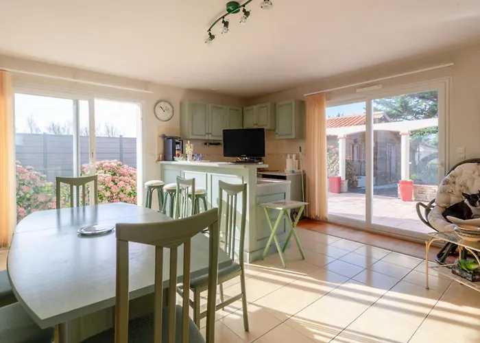 La Tara - Vue - Parking - Terrasse *